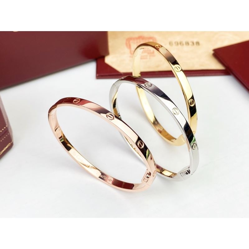 Ca*t*er bracelets